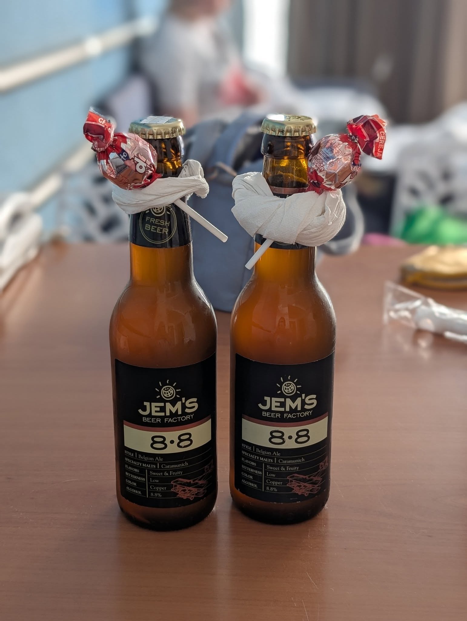 FRESH BEER JEM'S BEER FACTORY 8&bull;8 STOLE | Belgian Ale ORCAITY MAITS | Caramunich MLAVORS WYTERNESS Sweet & Fruity COLON Low ALCOHOL Copper 8.8% JEM'S BEER FACTORY 8&bull;8 STyLe | Belgian Ale SPECIALTY MALTS | Cammunich FLAVORS BITTERNESS Sweet & Fruity COLOR Low ALCOHOL Copper 8.8%